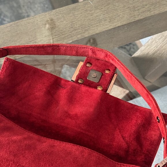 FENDI SUEDE Vintage Baguette Red - Picture 8 of 13